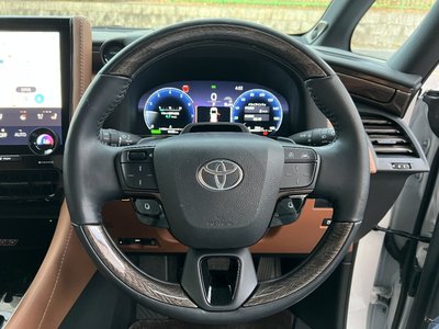 TOYOTA VELLFIRE - 10