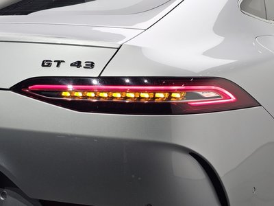 صورة 10 لـ 2019 Mercedes-BENZ GT AMG