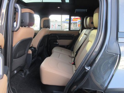 2025 LAND Rover DEFENDER — миниатюра 28