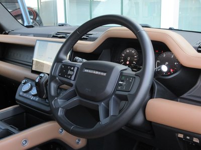 2025 LAND Rover DEFENDER — миниатюра 33