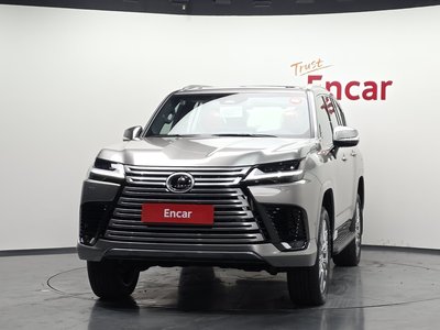 LEXUS LX - 2
