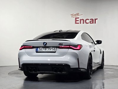 صورة 3 لـ 2024 BMW M4