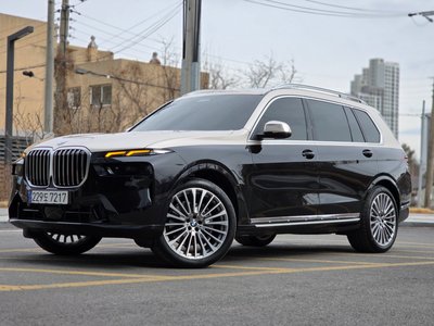 BMW X7 - 1