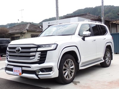 TOYOTA LAND CRUISER 300 - 1