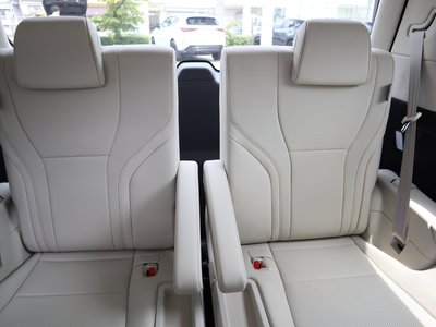 صورة مصغرة 16 لـ 2025 Lexus LM