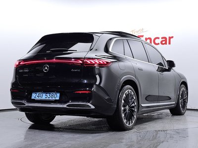 MERCEDES-BENZ EQS SUV - 3