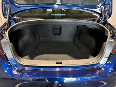 2021 NISSAN SKYLINE photo 10