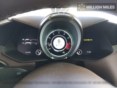 ASTON MARTIN V8 VANTAGE - 6