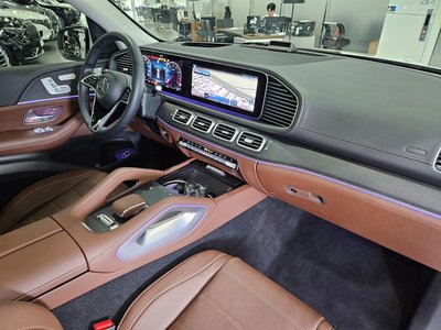 2025 Mercedes-BENZ GLE thumbnail 13