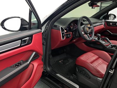 PORSCHE CAYENNE - 10