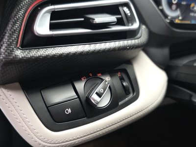 2016 BMW I8 缩略图 19