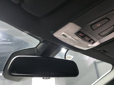 2016 BMW I8 缩略图 17