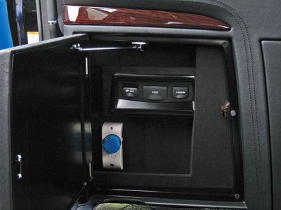 2016 Toyota ALPHARD — миниатюра 45