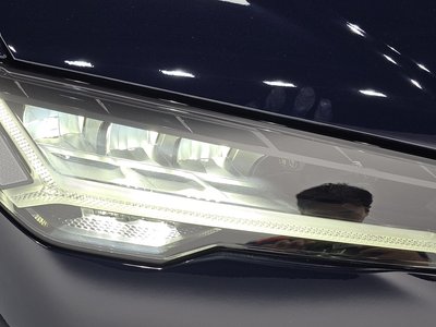 2023 Lamborghini URUS photo 9