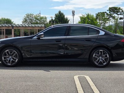 2025 BMW I5 — миниатюра 20