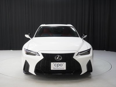 LEXUS IS - 8