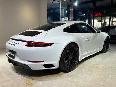 PORSCHE 911 - 10