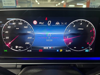 MERCEDES-BENZ GLE - 8