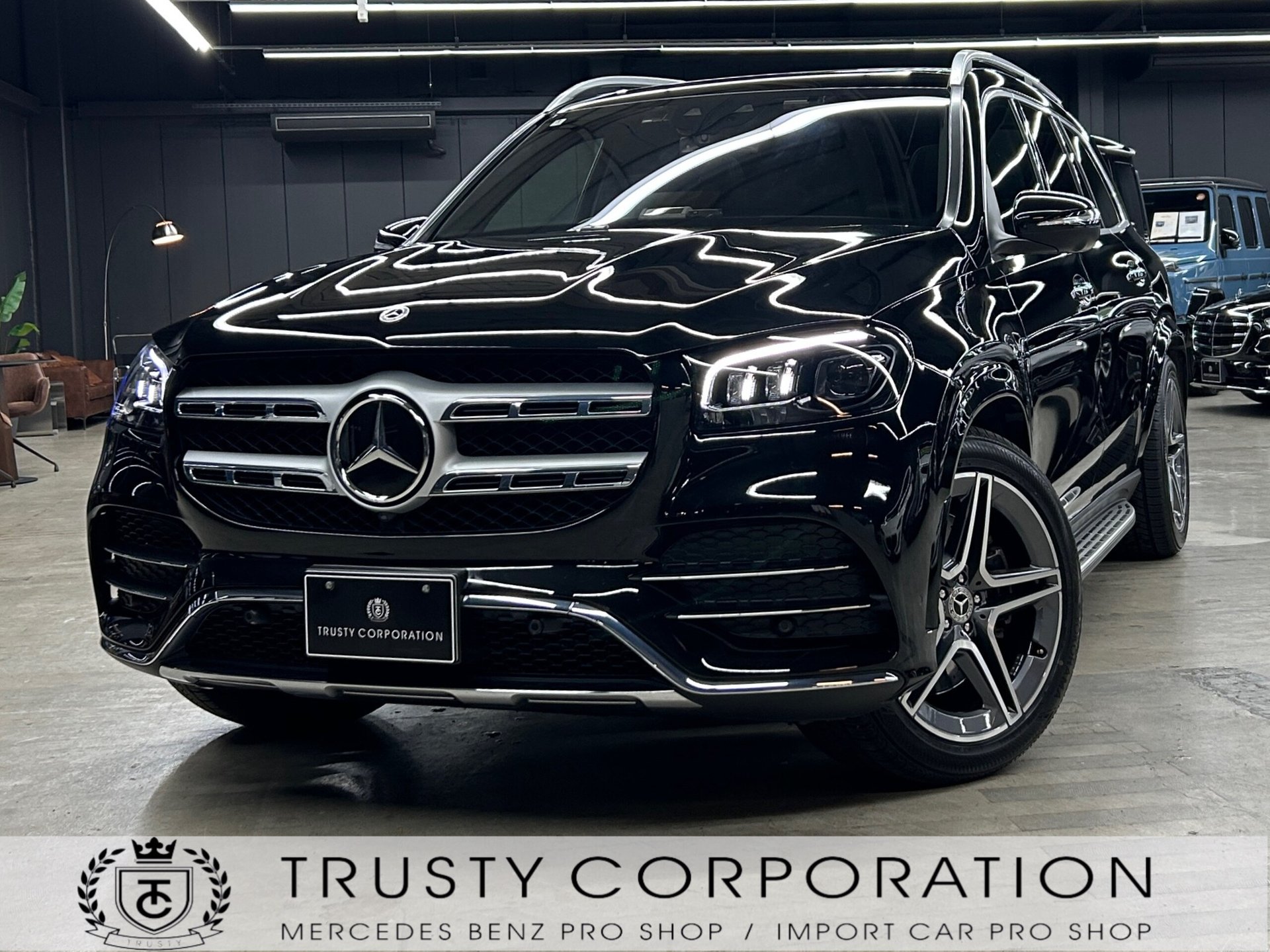 MERCEDES-BENZ GLS - View 1