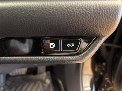 2022 Lexus NX — миниатюра 17