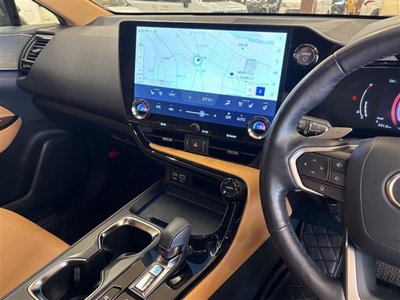 2022 Lexus NX — миниатюра 15