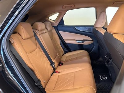 2022 Lexus NX — миниатюра 24