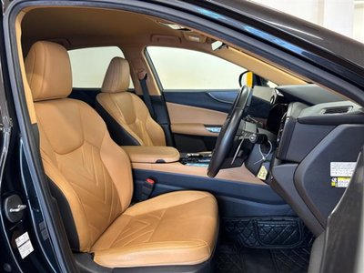 2022 Lexus NX — миниатюра 23