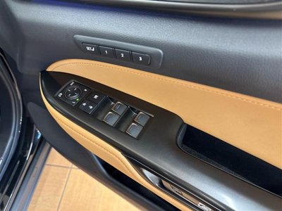 2022 Lexus NX — миниатюра 21