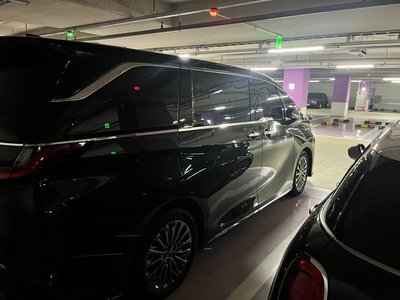 صورة 2 لـ 2025 Lexus LM