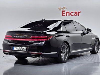 صورة 3 لـ 2019 Genesis G90