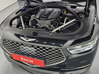 صورة 7 لـ 2019 Genesis G90
