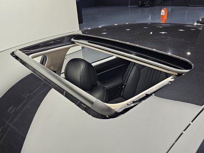 2019 Genesis G90 — миниатюра 18
