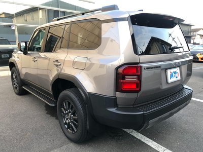 2024 Toyota LAND CRUISER 250 — миниатюра 11