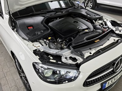 MERCEDES-BENZ E-CLASS - 7