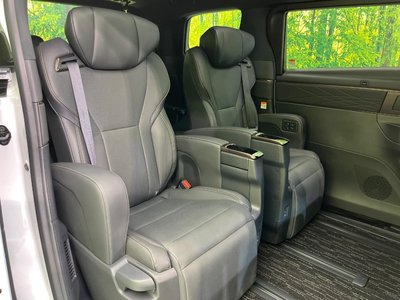 TOYOTA ALPHARD - 9