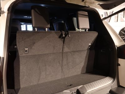 2024 Lexus LX — миниатюра 20