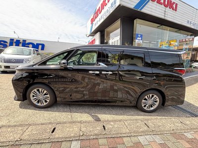 TOYOTA ALPHARD - 10