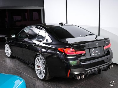 صورة مصغرة 54 لـ 2019 BMW M5