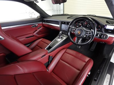 صورة 4 لـ 2018 Porsche 911
