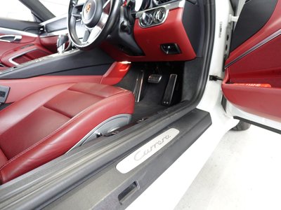 صورة 6 لـ 2018 Porsche 911
