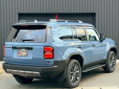 TOYOTA LAND CRUISER 250 - 5