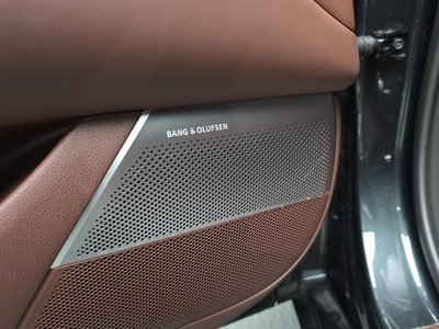 2024 Genesis G90 (RS4) — миниатюра 17