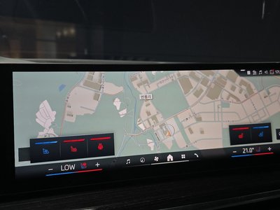 2025 BMW X6 — миниатюра 21
