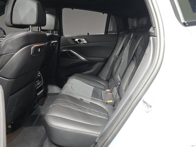 2025 BMW X6 — миниатюра 18