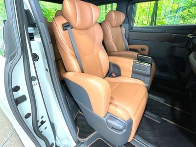 TOYOTA VELLFIRE - 9