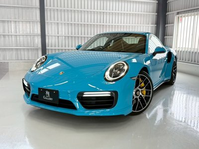 PORSCHE 911 - 10