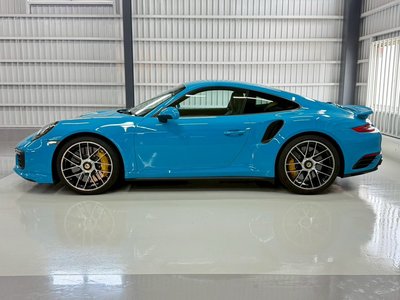 PORSCHE 911 - 8