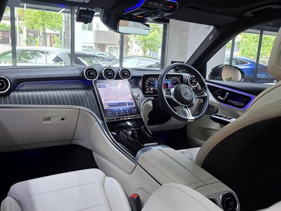 صورة 3 لـ 2024 Mercedes-BENZ GLC