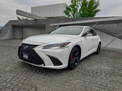 2021 Lexus ES 照片 1