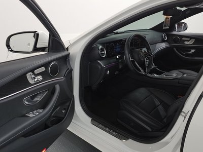 MERCEDES-BENZ E-CLASS - 10